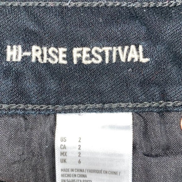 American Eagle Hi Rise Festival Shorts 2 - Picture 11 of 11